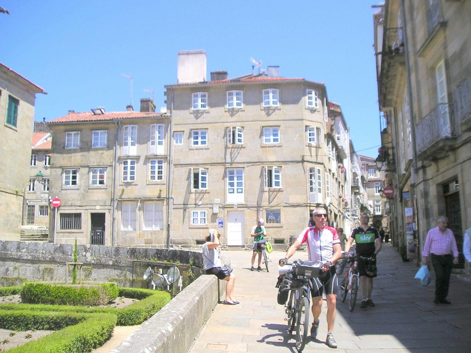 Apartamentos Casa De La Inmaculada Santiago de Compostela Zewnętrze zdjęcie